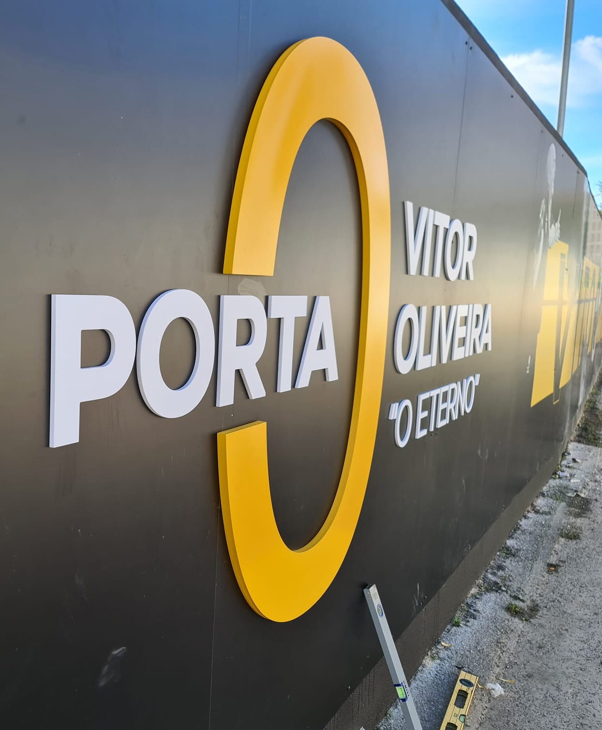 Trabalho NOVADESIGN apresentado no Portfolio 2024, página 17