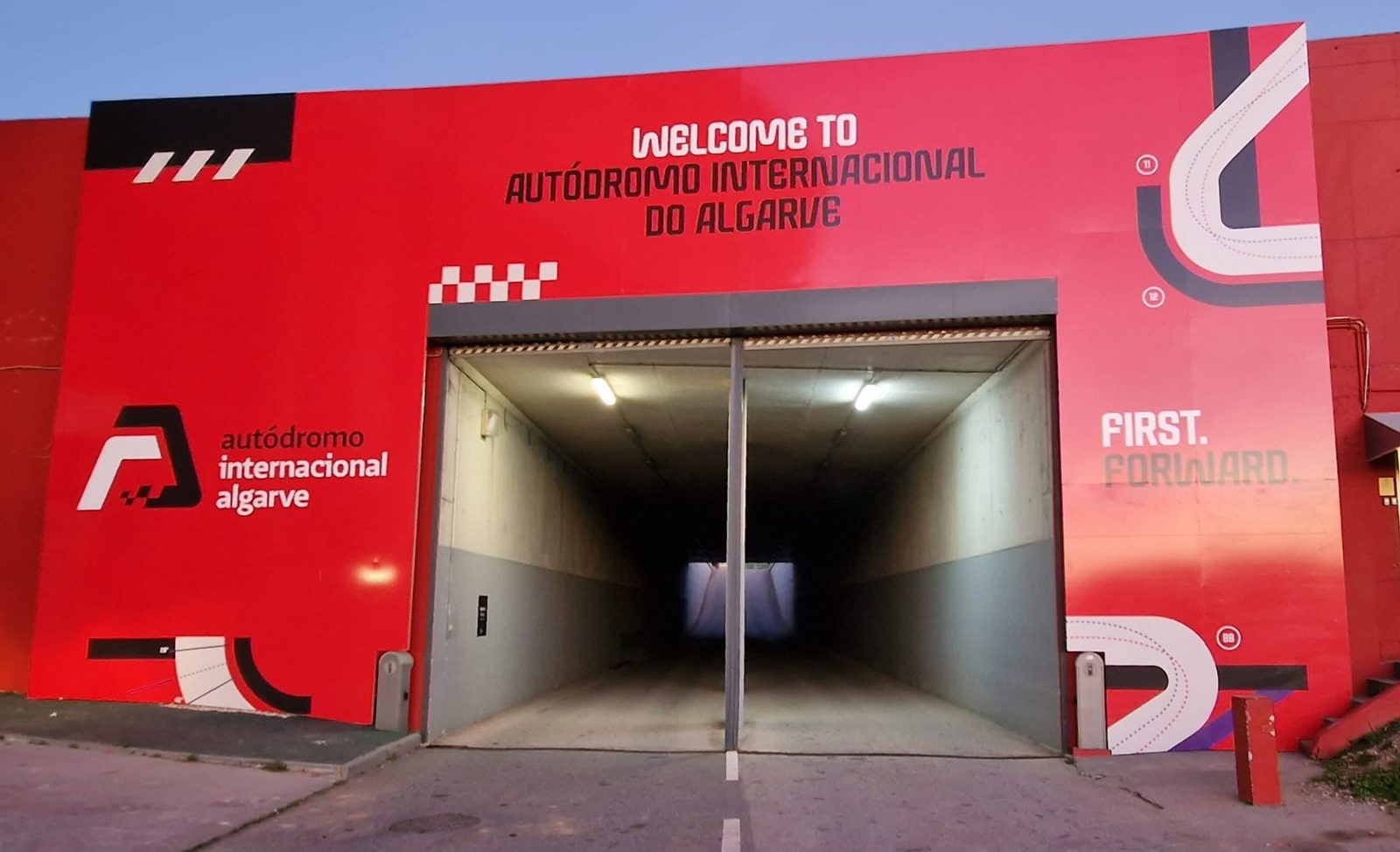 Trabalho NOVADESIGN apresentado no Portfolio 2024, página 27